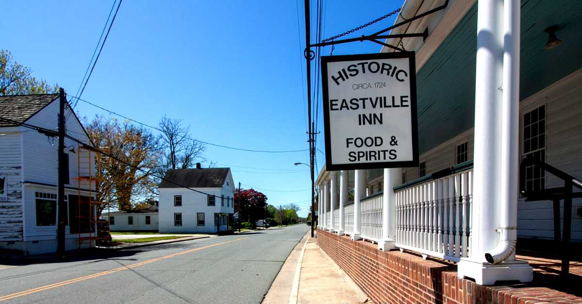 historic eastville inn eastville va - photo by rick huey